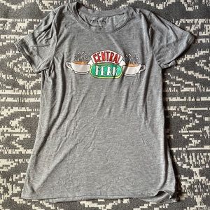 Friends tee